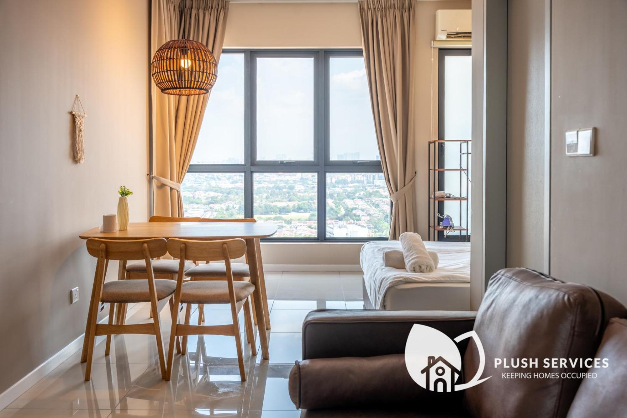 Highpark Suites At Petaling Jaya, Kelana Jaya By Plush Exteriör bild