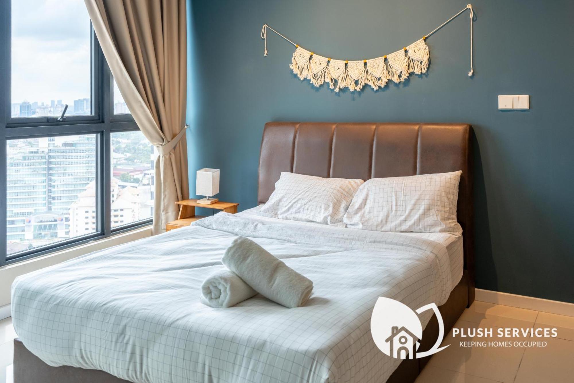 Highpark Suites At Petaling Jaya, Kelana Jaya By Plush Exteriör bild