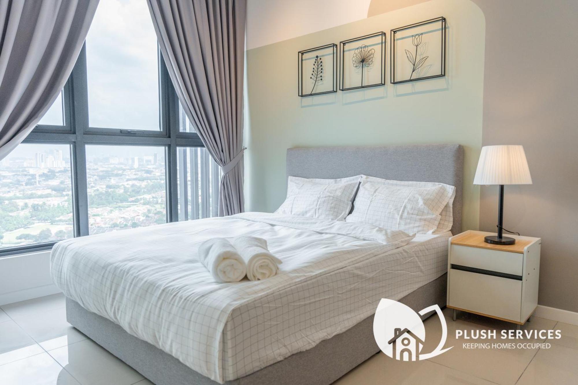 Highpark Suites At Petaling Jaya, Kelana Jaya By Plush Exteriör bild