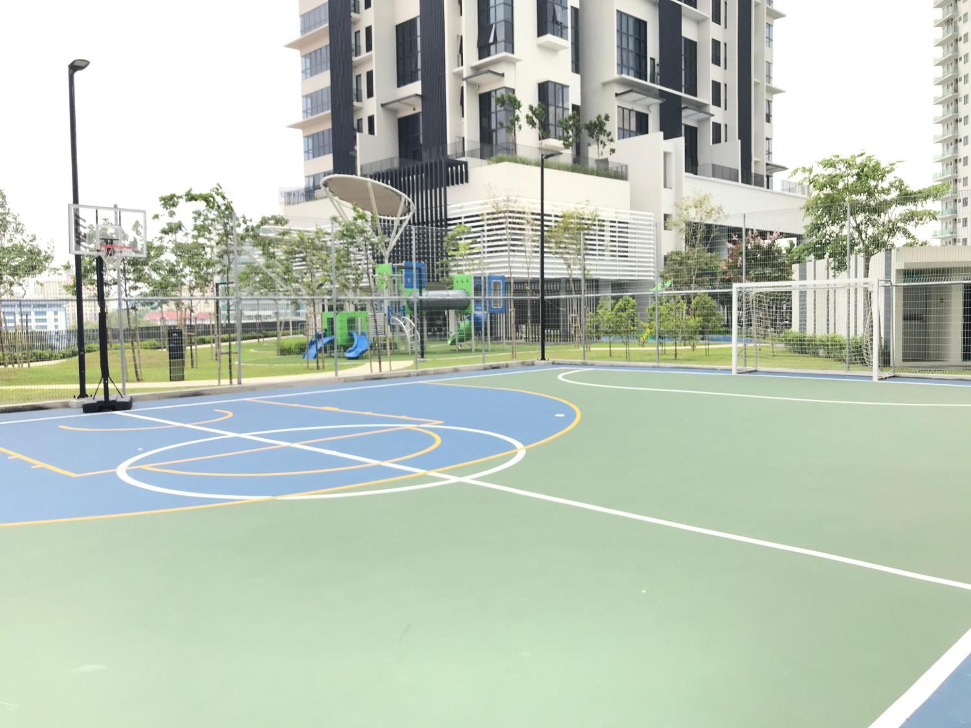 Highpark Suites At Petaling Jaya, Kelana Jaya By Plush Exteriör bild